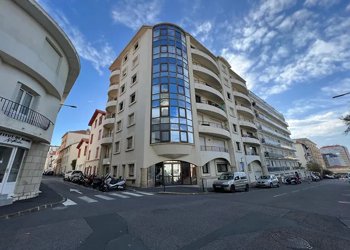 Moderne Et Spacieux Au Coeur De 6 Pers Apartment Biarritz